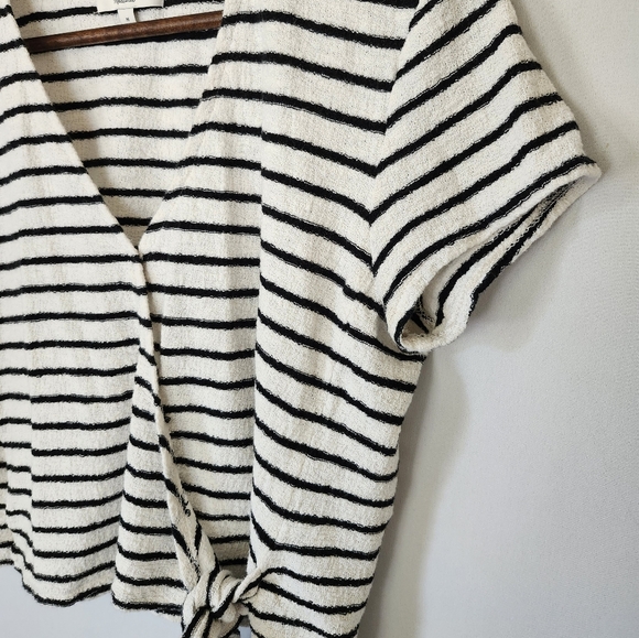 Madewell Texture + Thread Striped Wrap Top size M - Picture 6 of 7